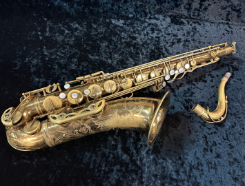 Photo Vintage Original Lacquer Selmer Paris Mark VI Tenor Sax, Serial #136531 – Bargain Price!